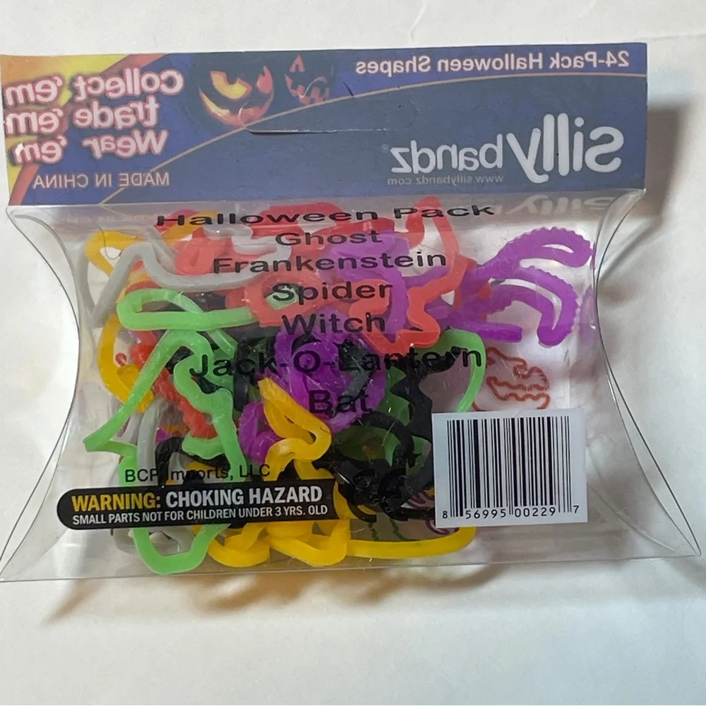 Silly Bandz Elastic Silicone Bracelets Halloween shapes Bands, 4 packs of 24